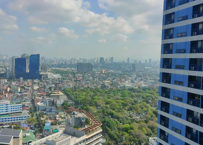 Don Adamoz Staycation * Manila